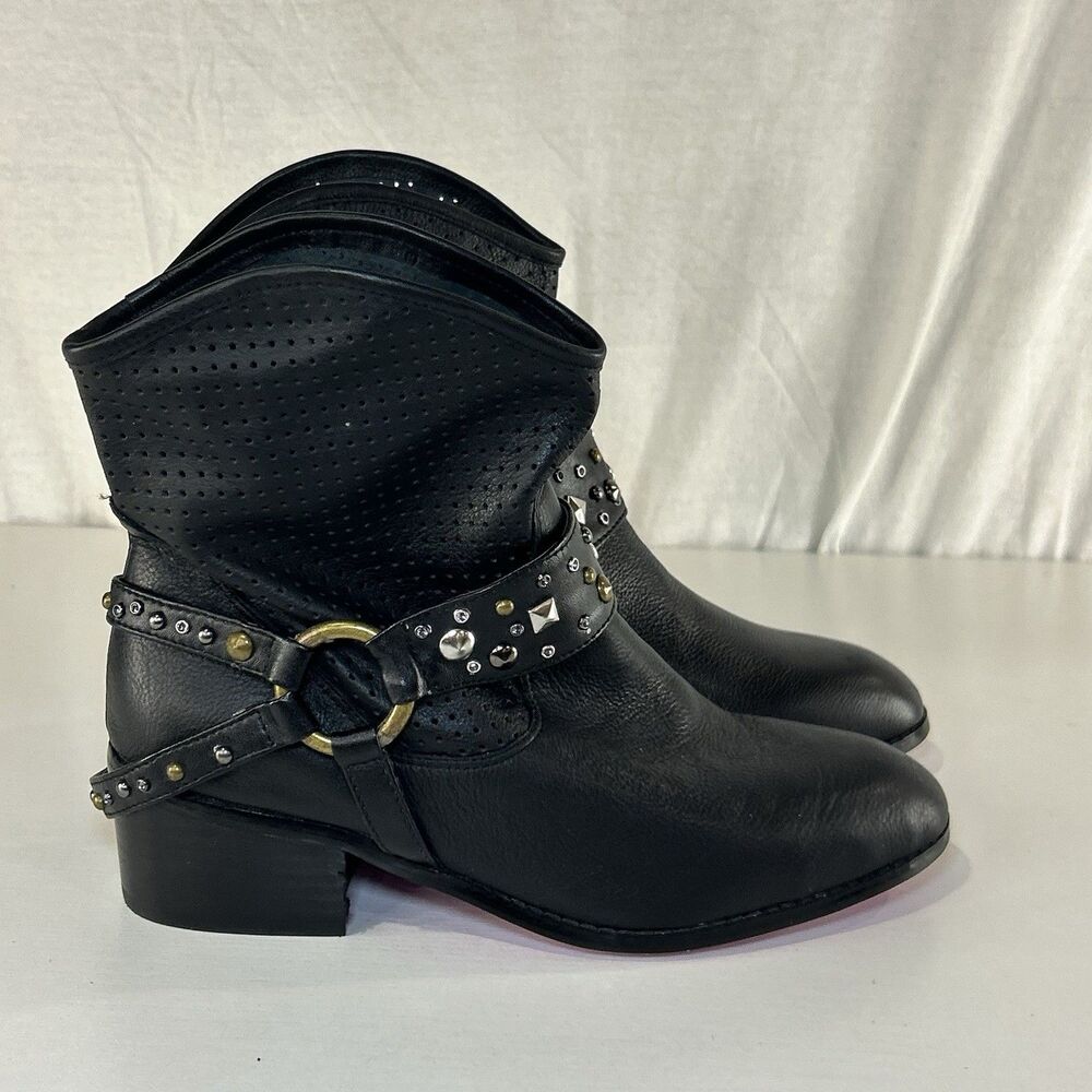 Twiggy London Studded Harness Strap Black Leather Moto Boots Ankle Women’s 6.5